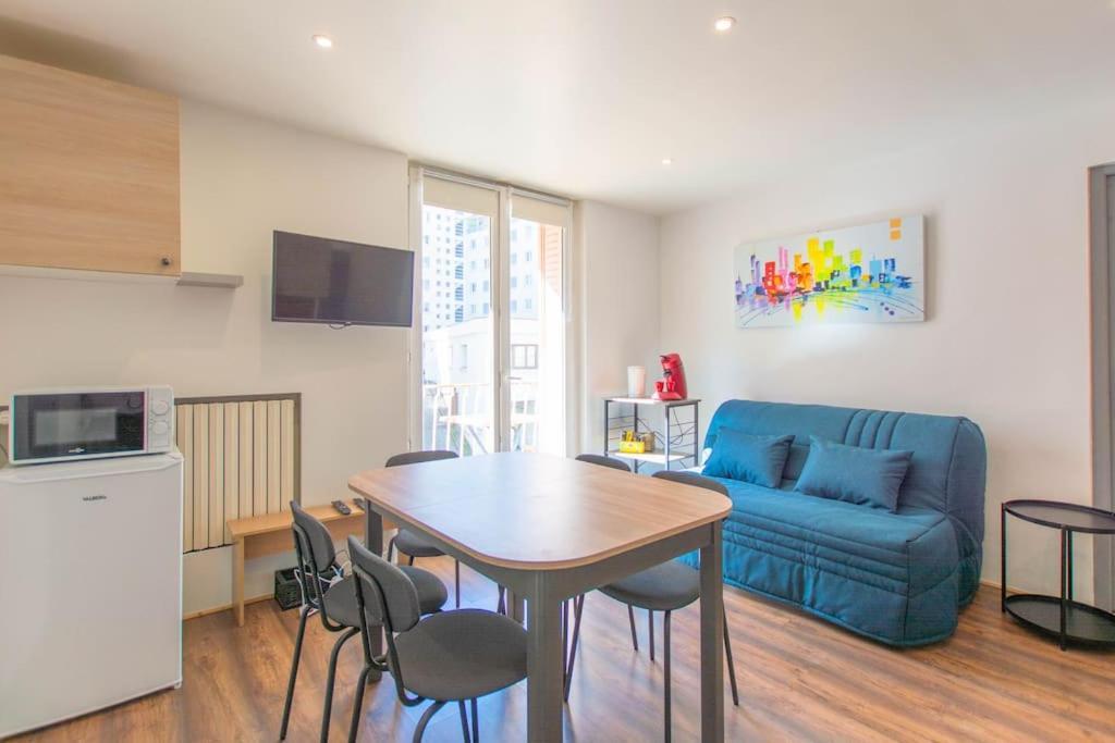 Appartement T3 Gare De Chambery Centre Ville Exteriör bild